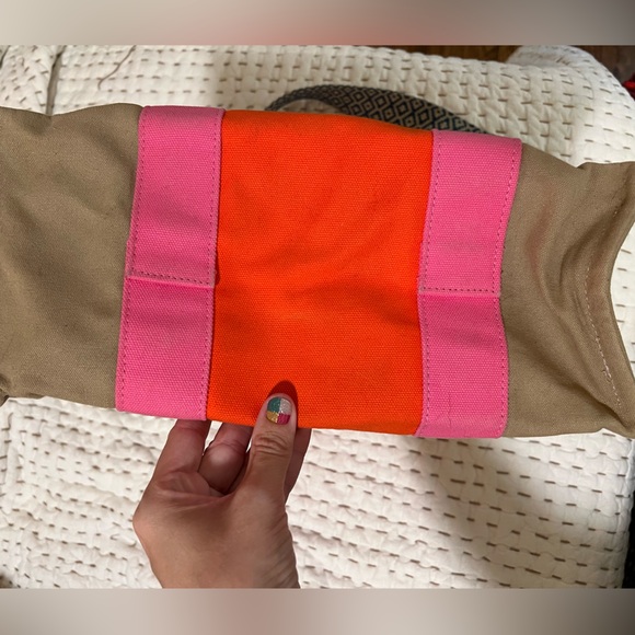 Parker Thatch The Rum-Dum Color Block Mimi - Medium
Orange/Pink/Khaki - Picture 2 of 5